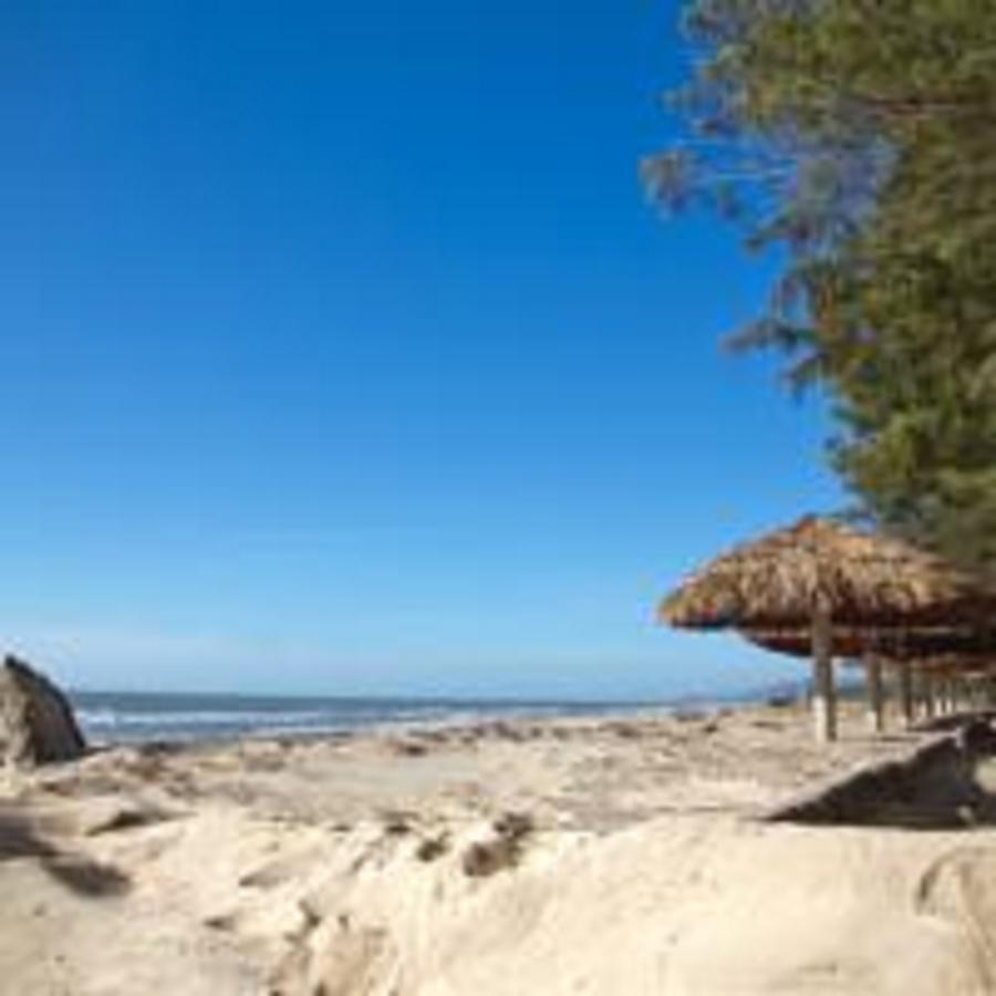The Beach House Resort Хочам Экстерьер фото